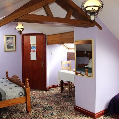 Peakdale Lodge Glossop Eksteriør billede
