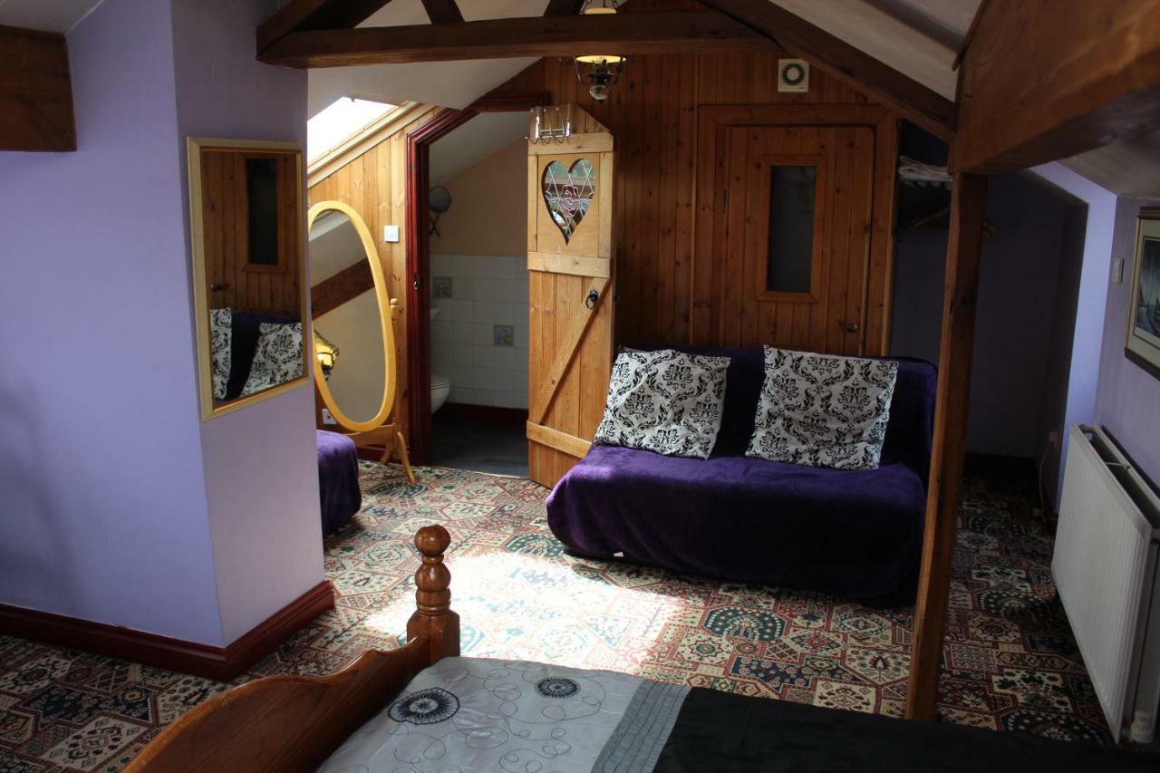 Peakdale Lodge Glossop Eksteriør billede